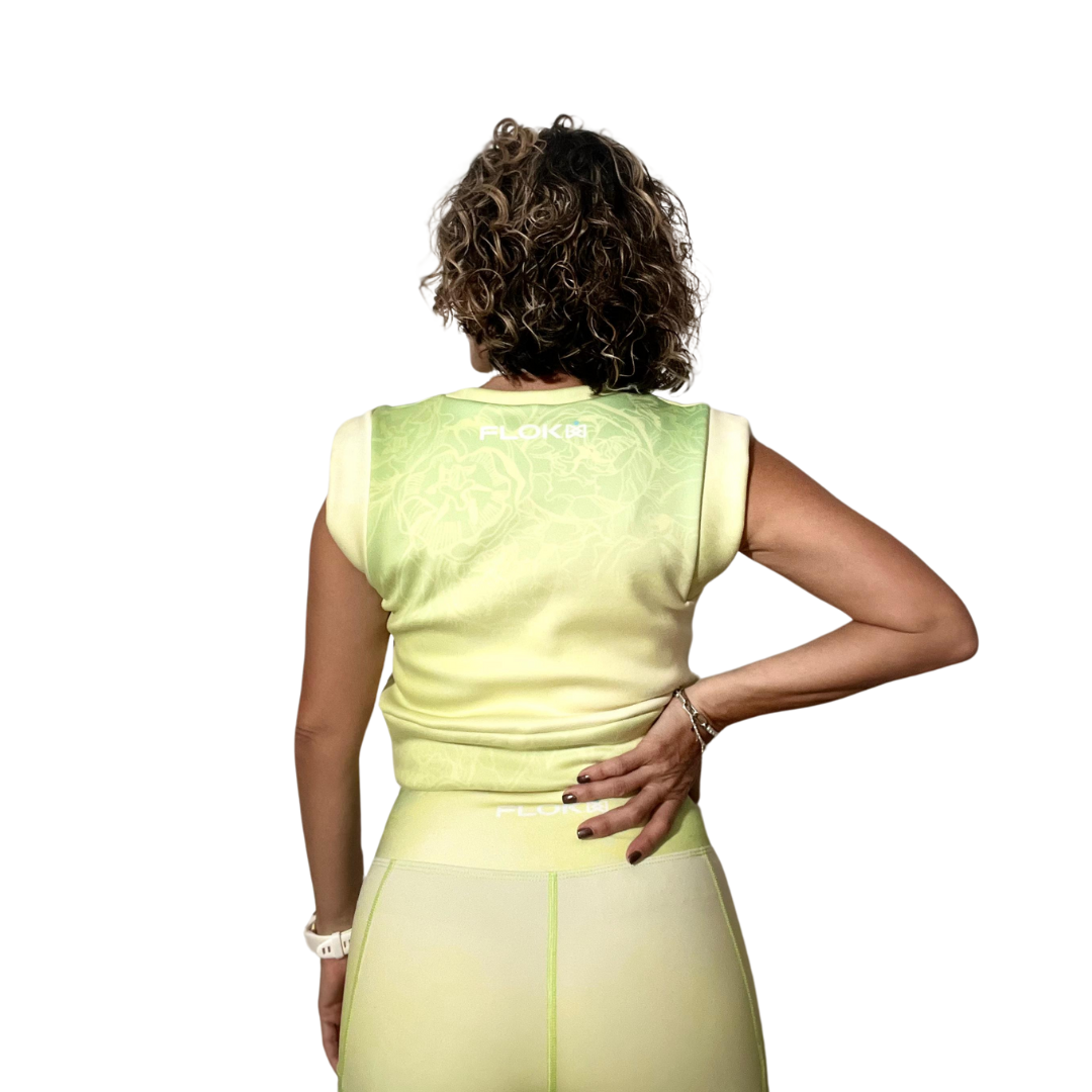 TULA PRINCESS SHORT SLEEVE SWEATER✨