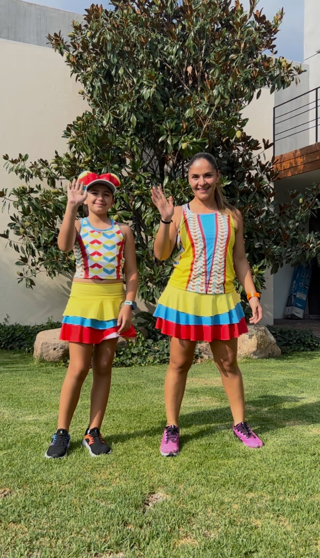 TWINS RUNNING TANK TOP - KIDS COLLECTION