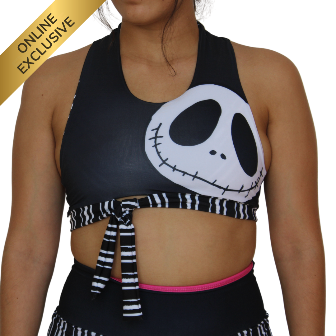 LOVE SKELETON GIRL ☠️💗-  CROP TOP